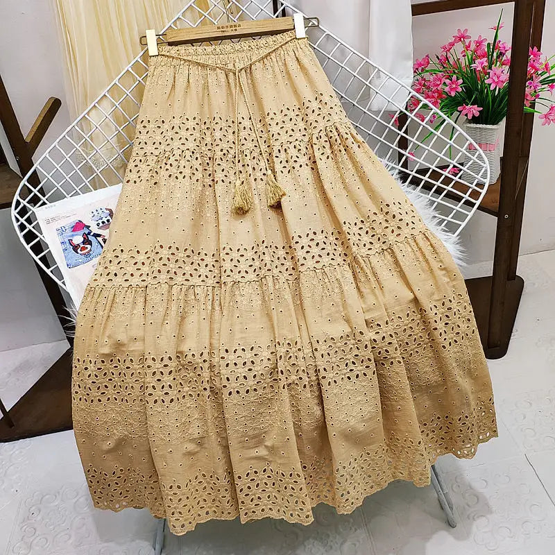 Saia Midi de Crochê Renda Elegante 2025
