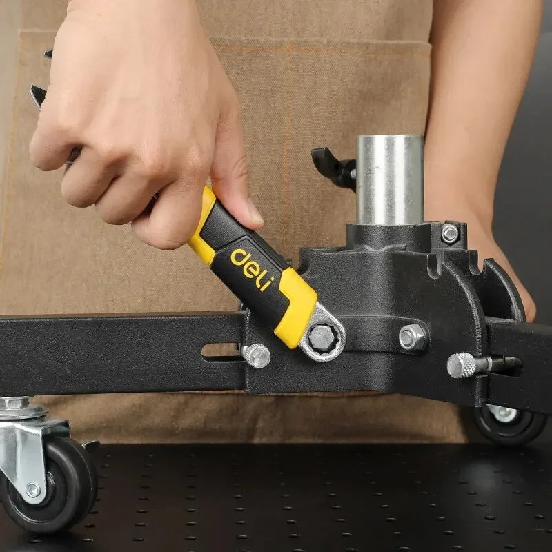 Chave Ajustável Deli 6"-10" Aço com Punho Plástico