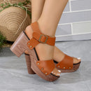 Sandália Plataforma Estilo e Conforto Verão 2025