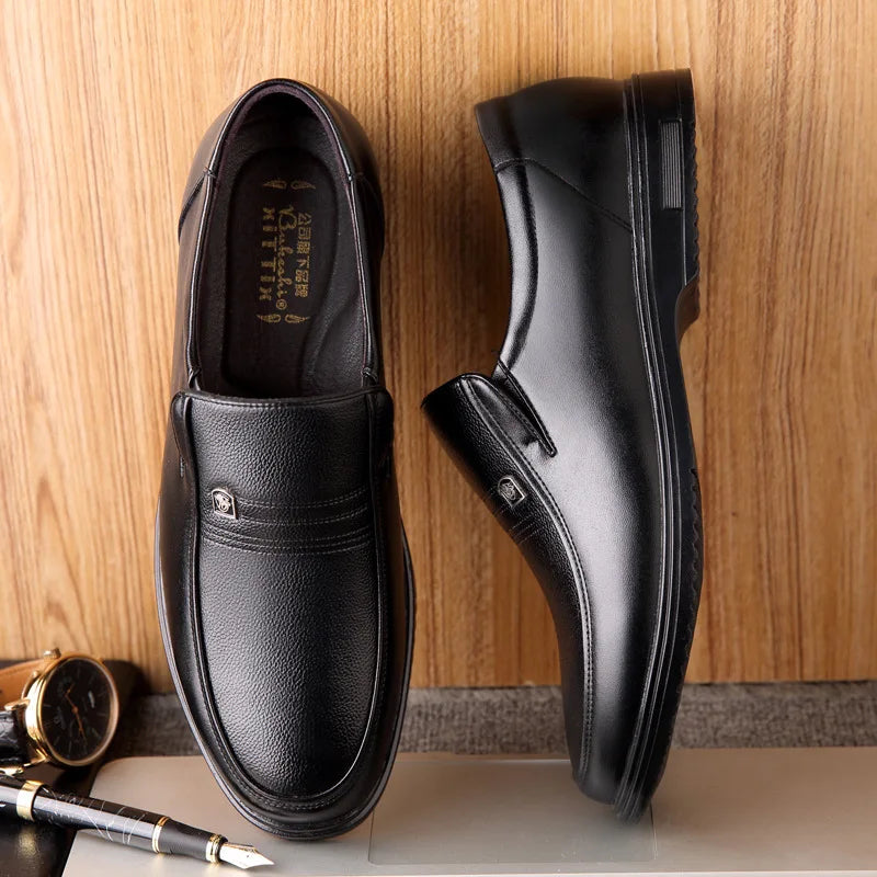 Mocassim Masculino Luxo Couro – Elegância e Conforto 2025